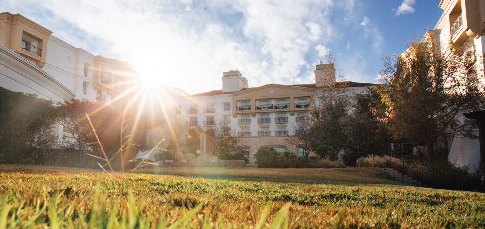 Spring Seasonal Happenings : La Cantera Resort & Spa